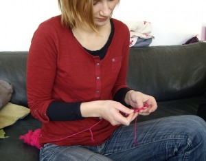 Sophie tricote