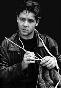 Russel Crowe Knitting
